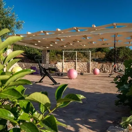 Villa Extravagant Zante Deep Blue Great Sea Views 4 Bedrooms *